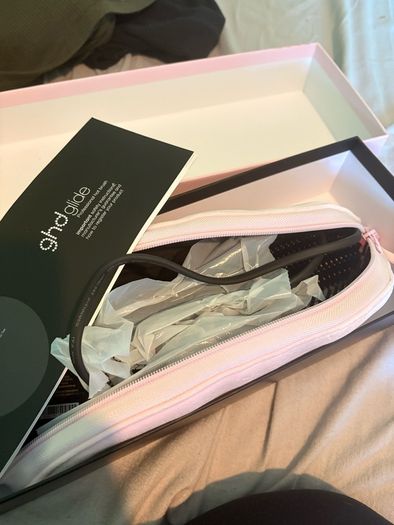 GHD glide hot brush