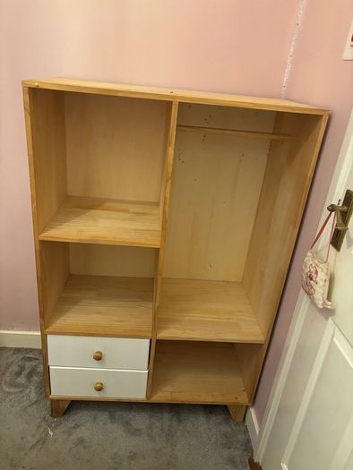 kids wardrobe