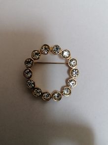 Broach Cubic Zarconia Circle