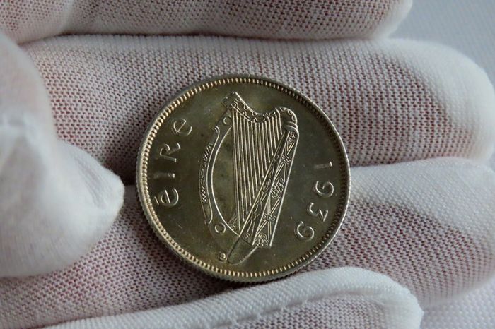 Ireland 1939 Silver Florin Two Shillings