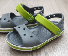 crocs sandals