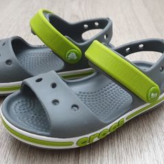 crocs sandals