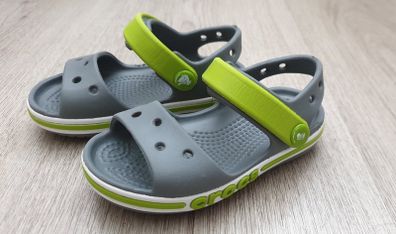 crocs sandals