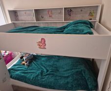bunk bed