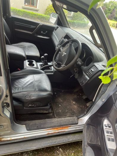 Pajeros for breaking 3.2 + repaires