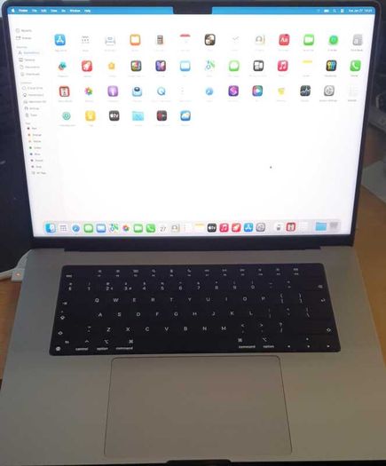 Apple MacBook Pro 16-inch (2021) | M1 Pro | 16GB RAM | 1TB SSD | macOS Tahoe 26.2