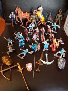 medieval soldiers