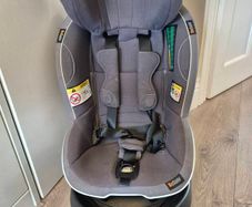 BeSafe iZi Turn i-Size Rotating Car Seat with ISOFIX Base