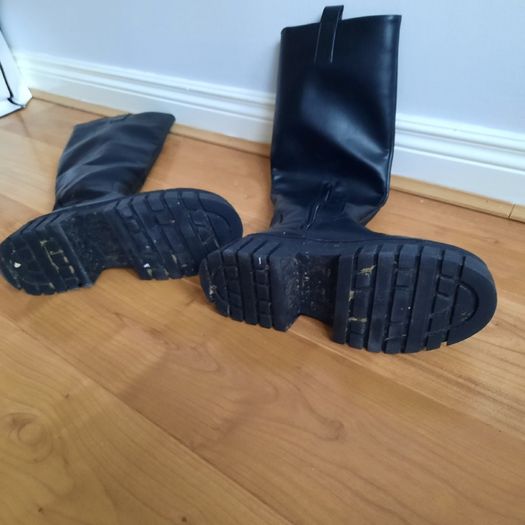 Boots (see other photos)