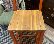 Bar/island stools