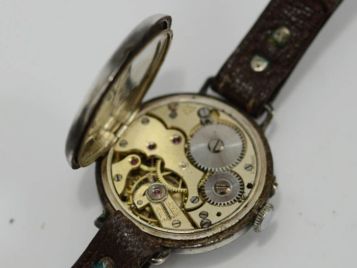 Vintage Silver Trench Wrist Watch