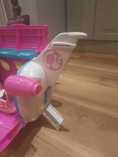 Barbie airplane