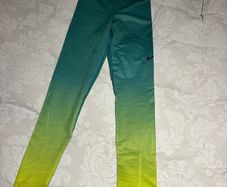 New Nike Pro Women's Leggings in Green/ Yellow - size small