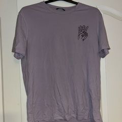 Lilac T Shirt size Large