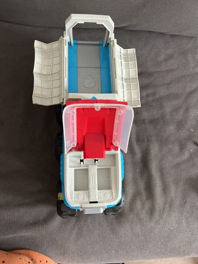Paw patrol car