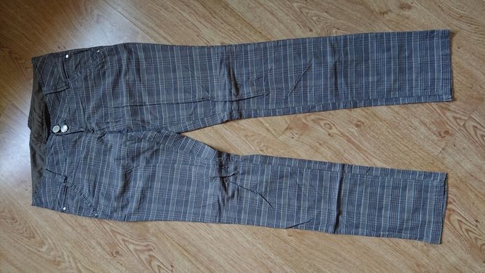 Brown check trousers by "clours of the world"  Size 12