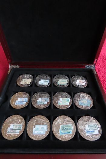 Antique German banknotes & commemorative bank note coins in wood case