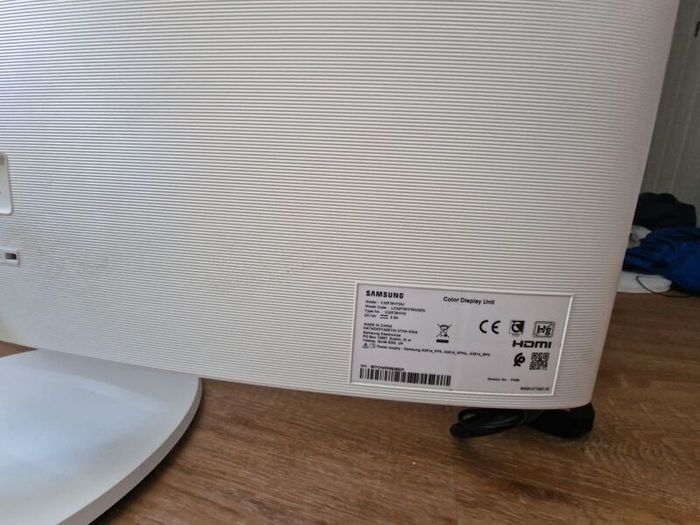 samsung 32 monitor