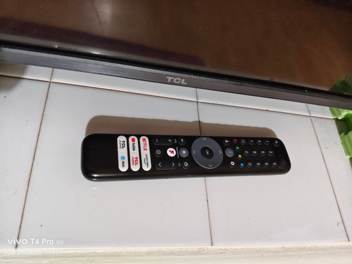 Household Items Bundle : TV, Air Fryer, Gym Set, Kitchen Appliances