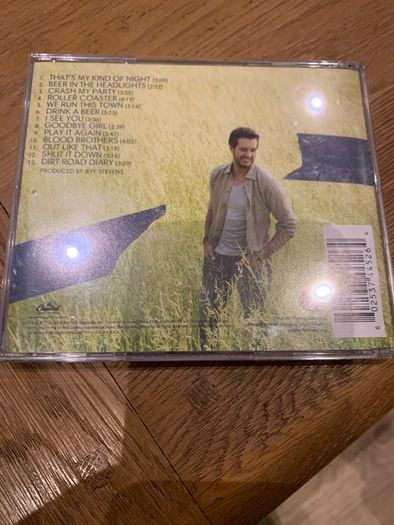 Luke Bryan / Crash My Party