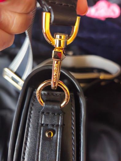 black leather Mila shoulder bag