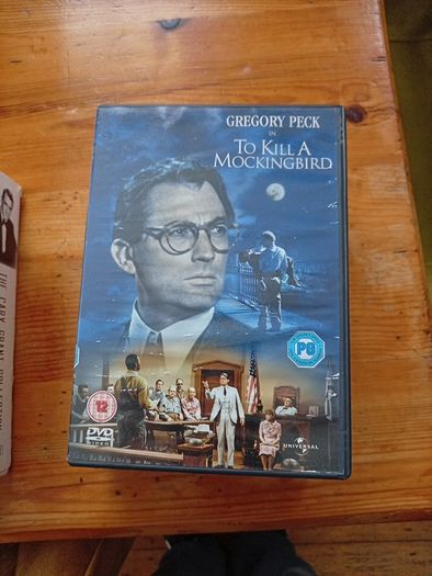 Five Gregory Peck oldie movies dvd collection