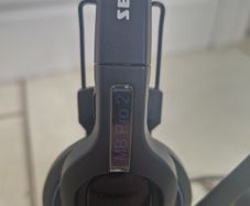 Wireless headset