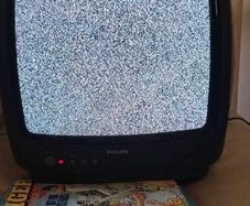 Philips portable tv