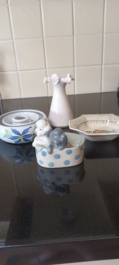 Set of 4 Ornaments.