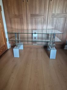 glass tv stand
