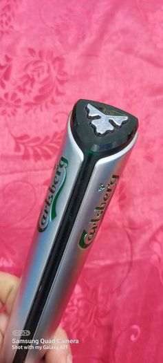 carslberg tap handle ,,see pictures for condition,nice condition, untested, take as is ,buyer collects or pays postage