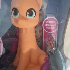 My Little Pony Style & Groom Sunny Starscout Styling Head - 30+ Accessories