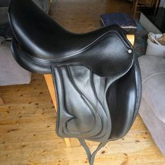 Antares Black Monoflap Dressage Saddle