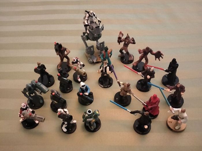 Star Wars Attacktix figures x21