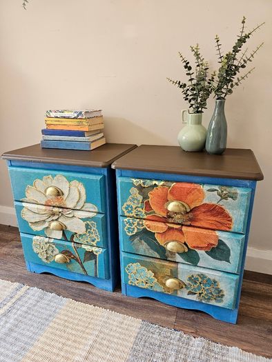 Bedside lockers