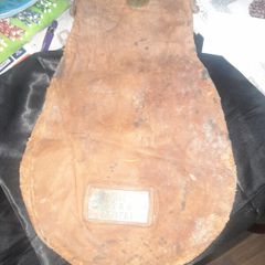 Antique Leather Cash Bag BR T.A.O. Enfield,