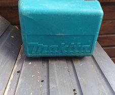 Makita 5704r 190 mm circular saw