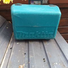 Makita 5704r 190 mm circular saw