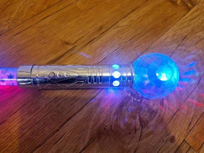 Frozen glowing wand