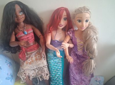Disney dolls