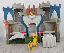 Lions kingdom castle playset