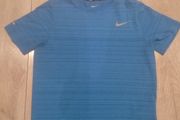 Nike t shirt