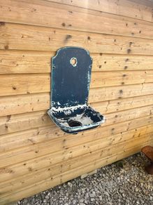 Antique Cast Iron Enamelled Water Fountain