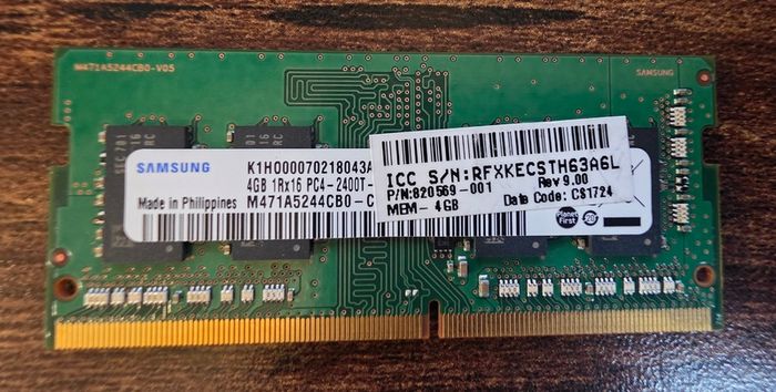 Samsung DDR4 4GB Laptop RAM