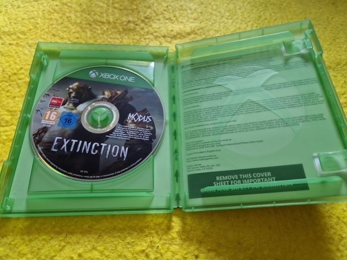 Extinction xbox one 1 games Original