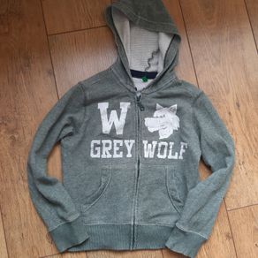Boys Benetton hoodie Grey Wolf size 7-8 years