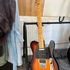 Fender Modern Player Telecaster Plus Honey Burst