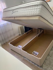 RESPA Kingsize bed and mattress