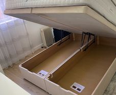 RESPA Kingsize bed and mattress