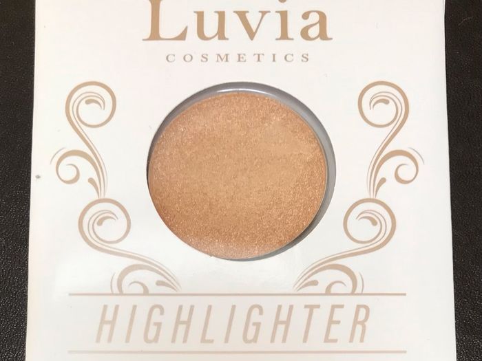 Luvia Highlighter